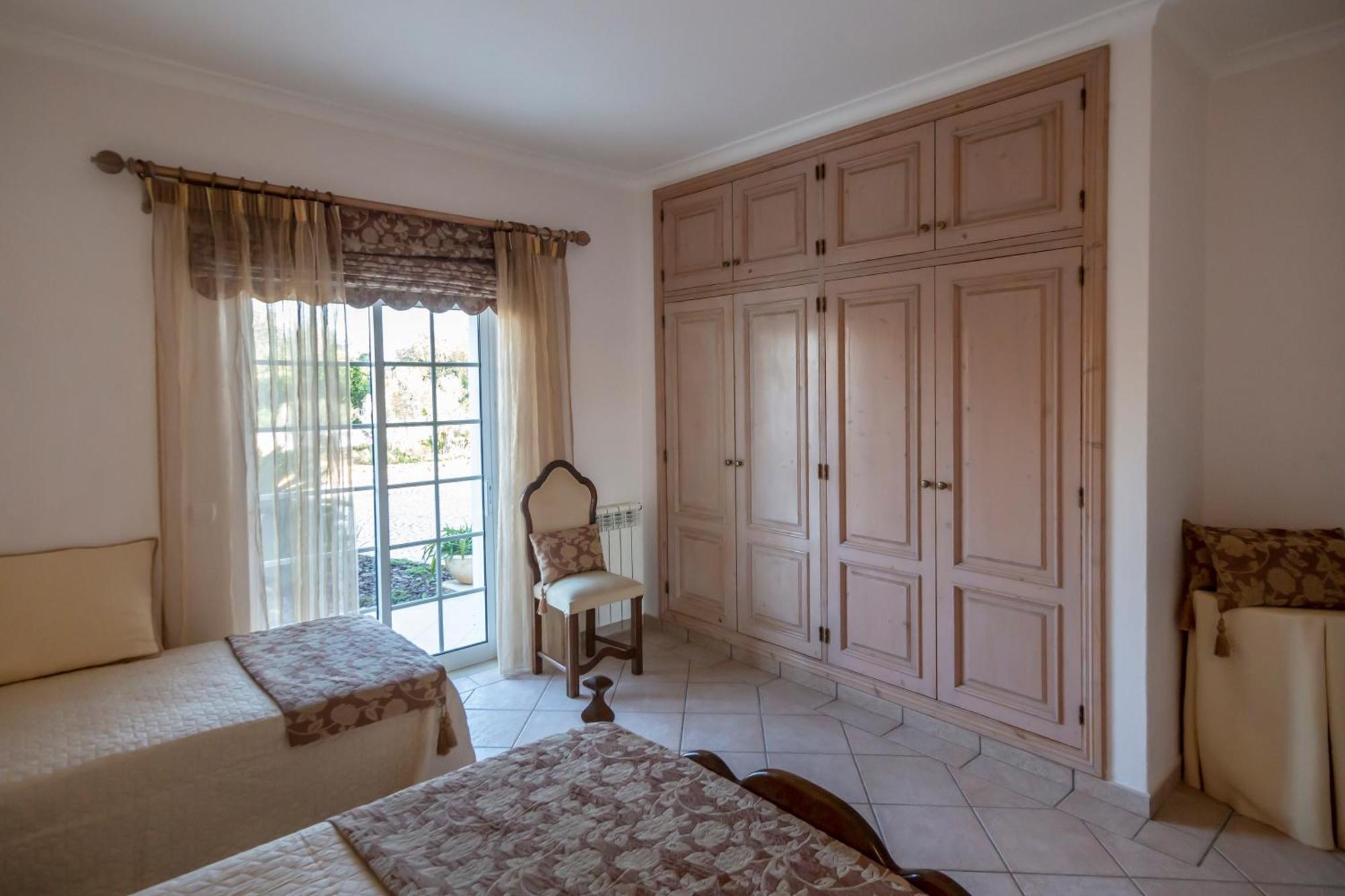 Al Meida Guesthouse 阿尔布费拉 外观 照片