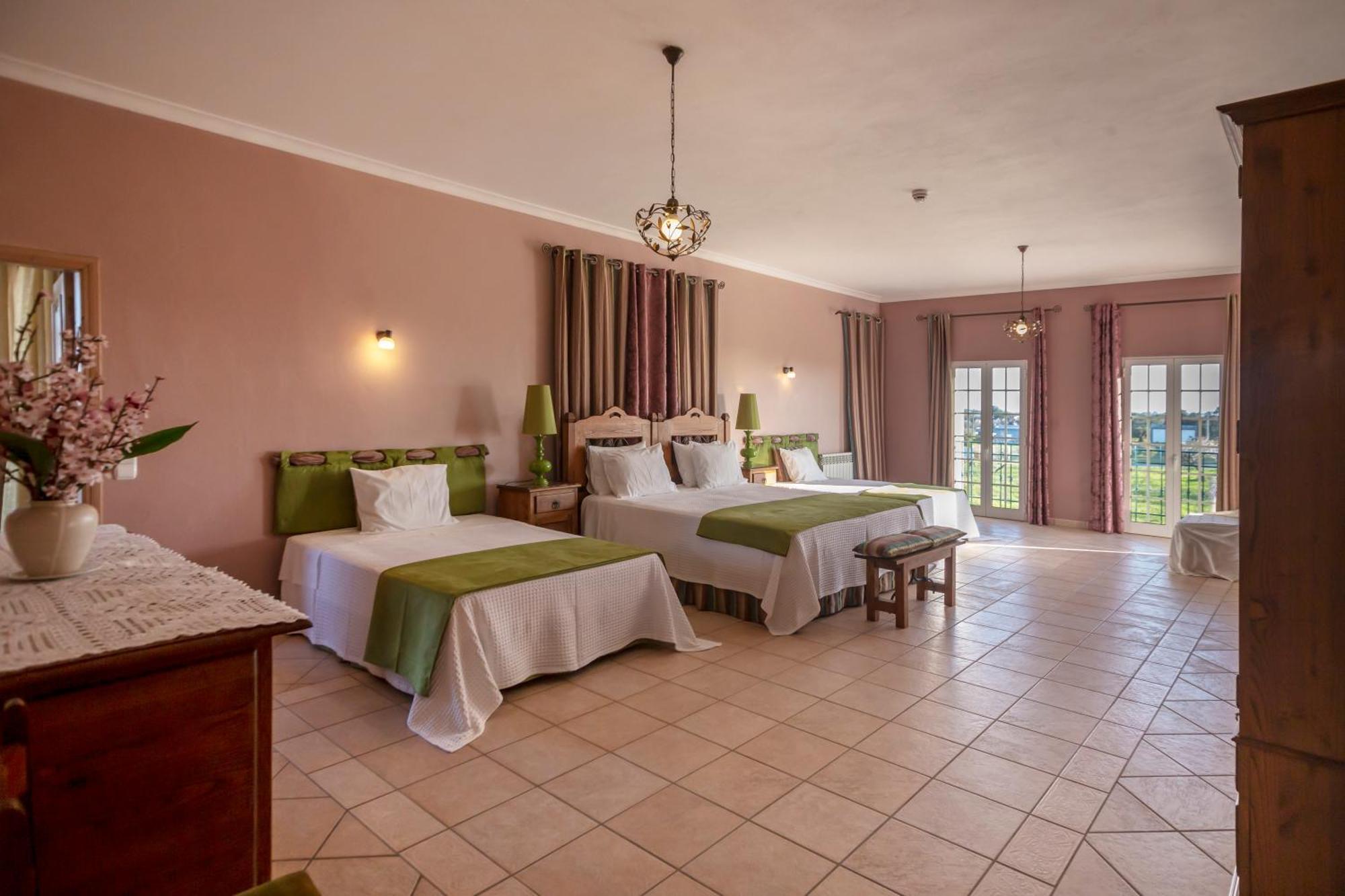 Al Meida Guesthouse 阿尔布费拉 外观 照片