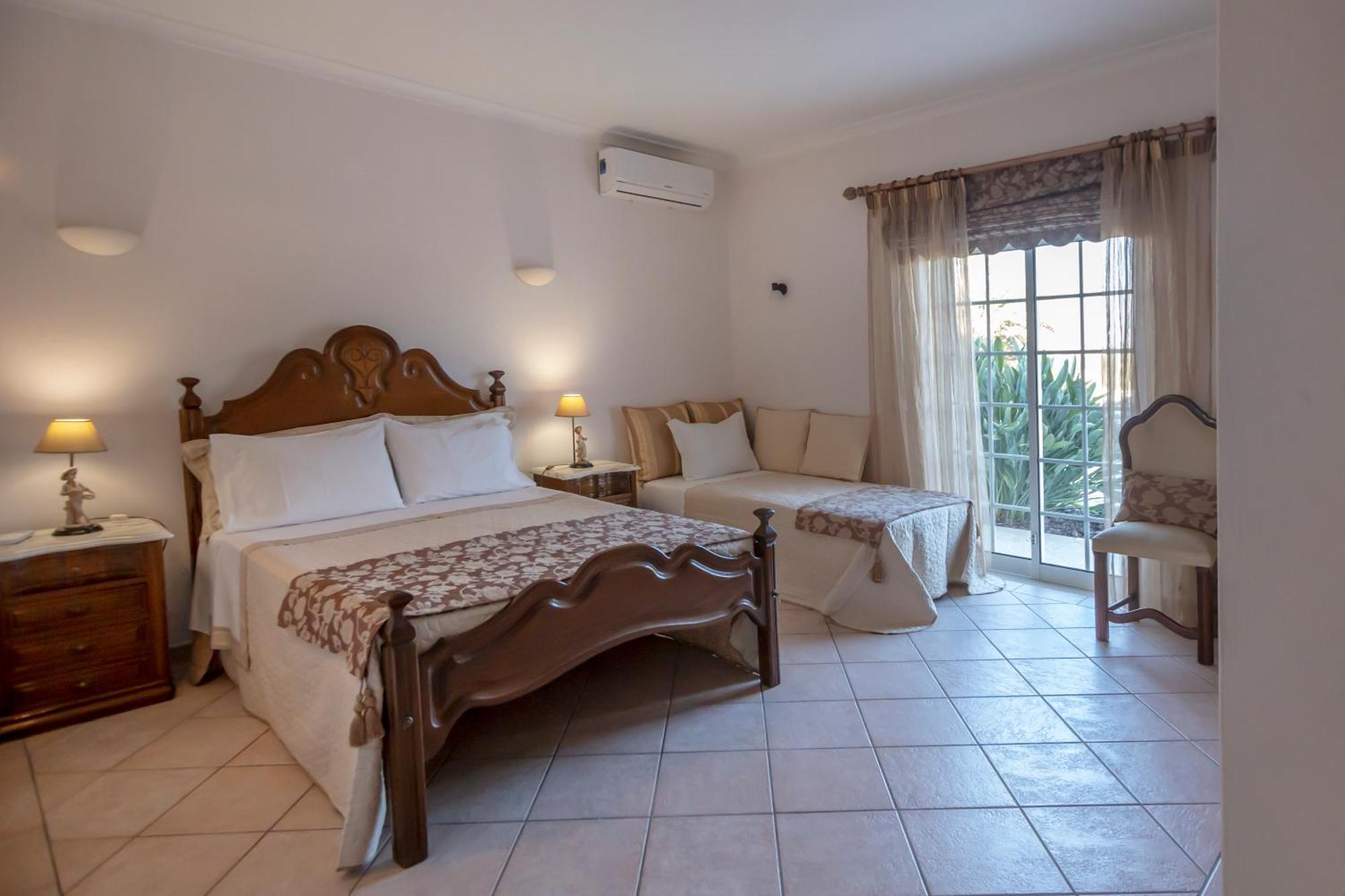 Al Meida Guesthouse 阿尔布费拉 外观 照片