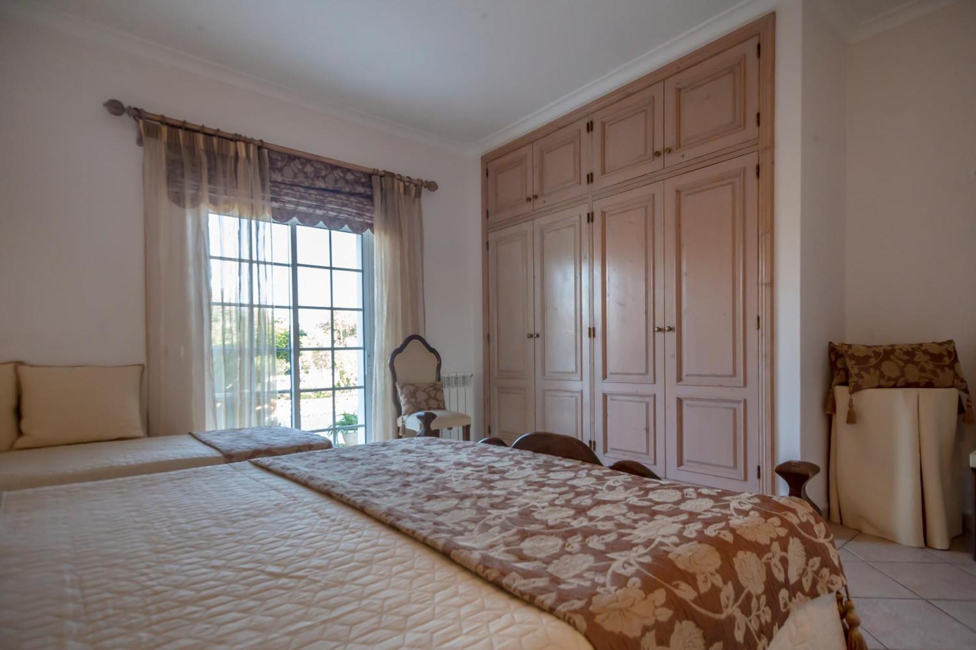 Al Meida Guesthouse 阿尔布费拉 外观 照片