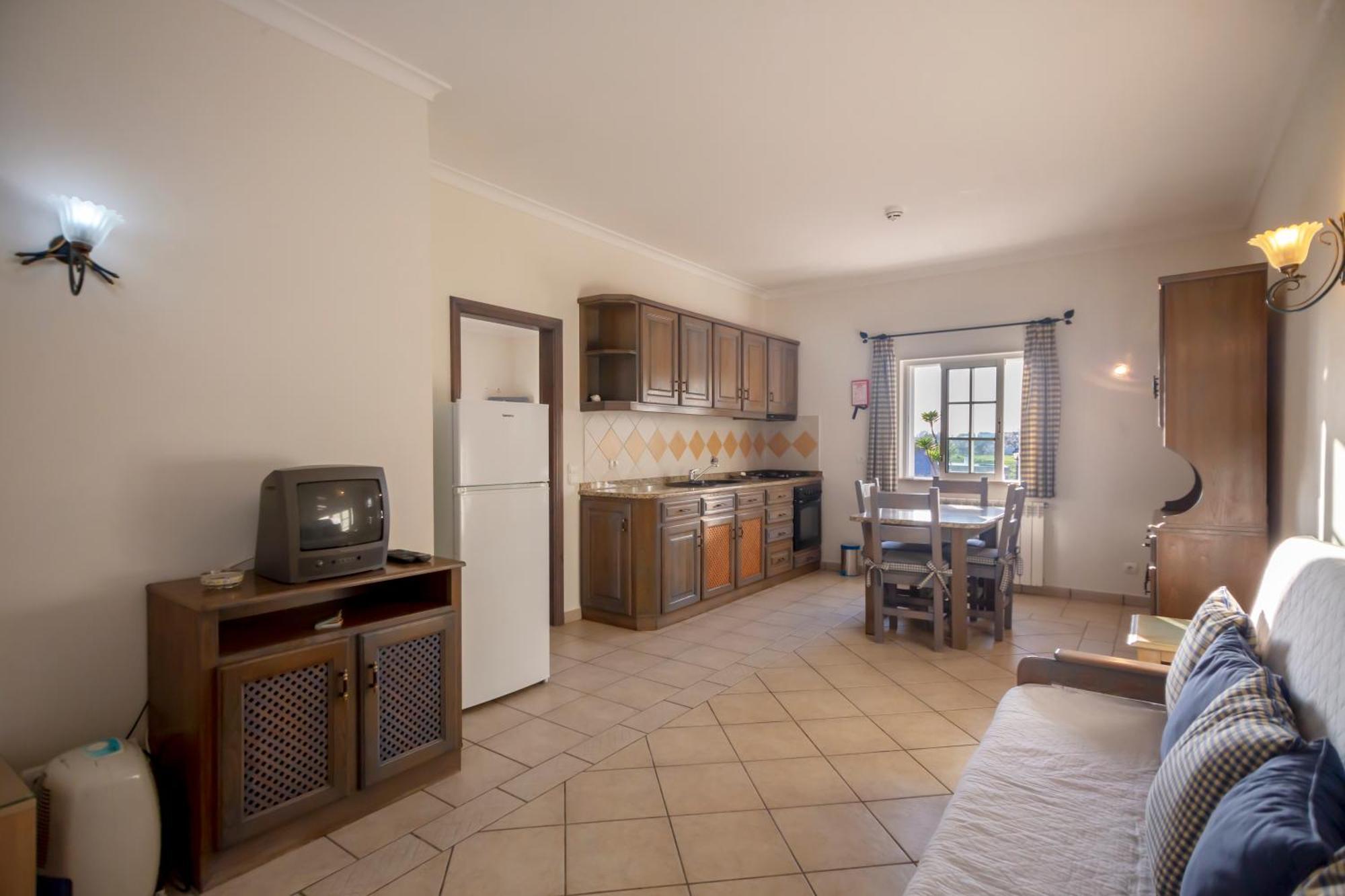 Al Meida Guesthouse 阿尔布费拉 外观 照片