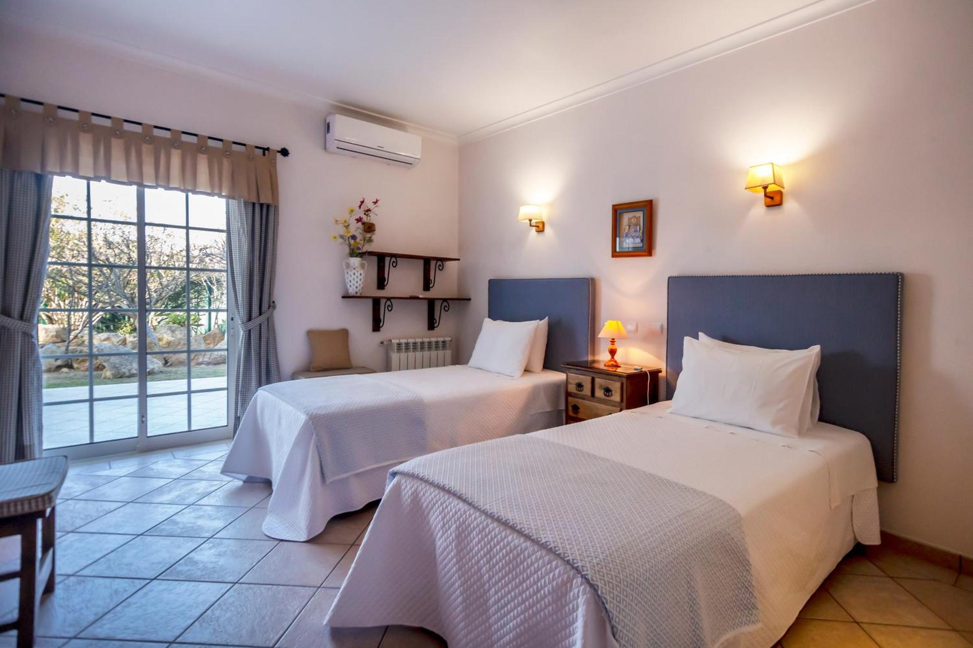 Al Meida Guesthouse 阿尔布费拉 外观 照片