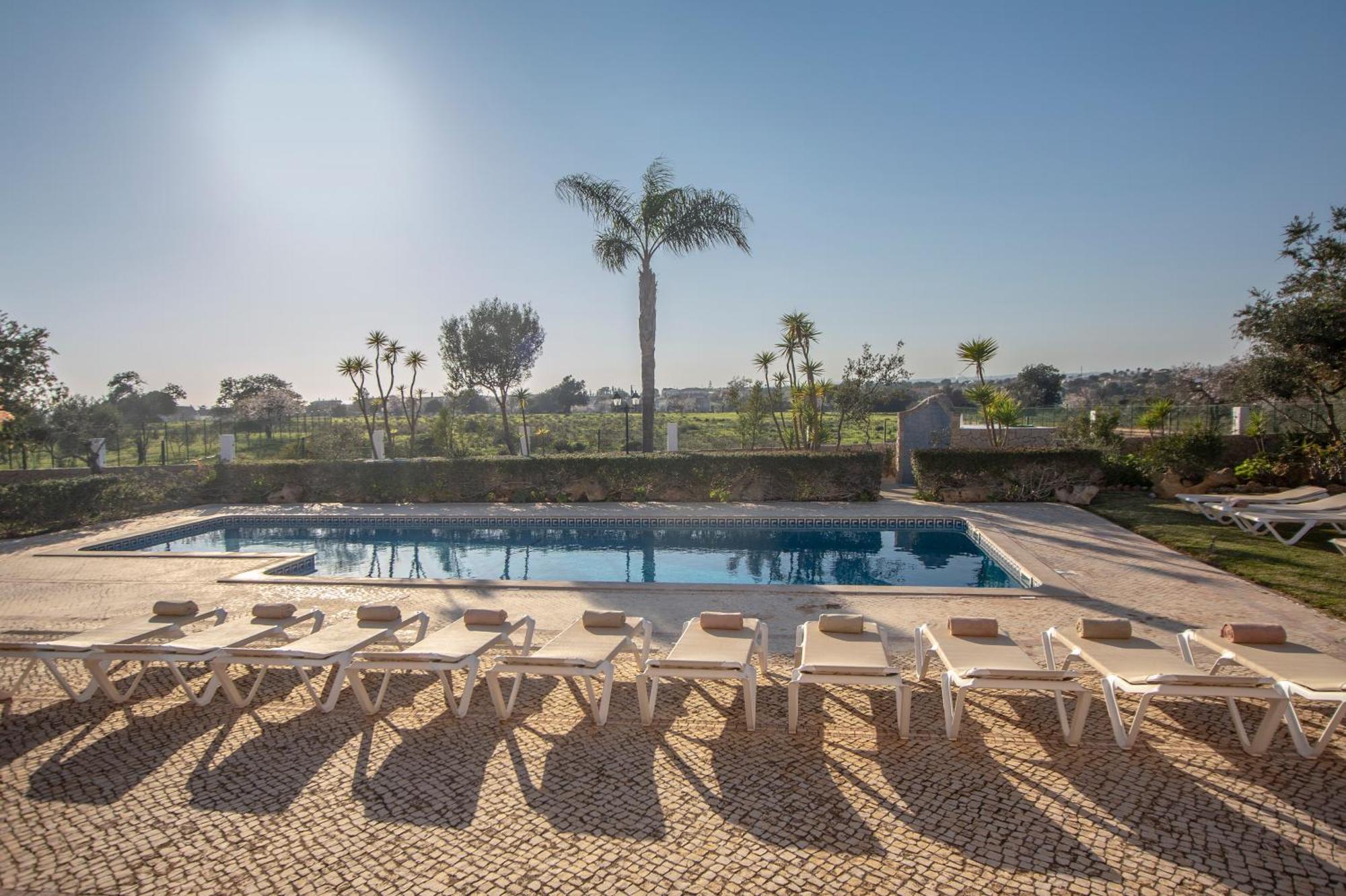 Al Meida Guesthouse 阿尔布费拉 外观 照片